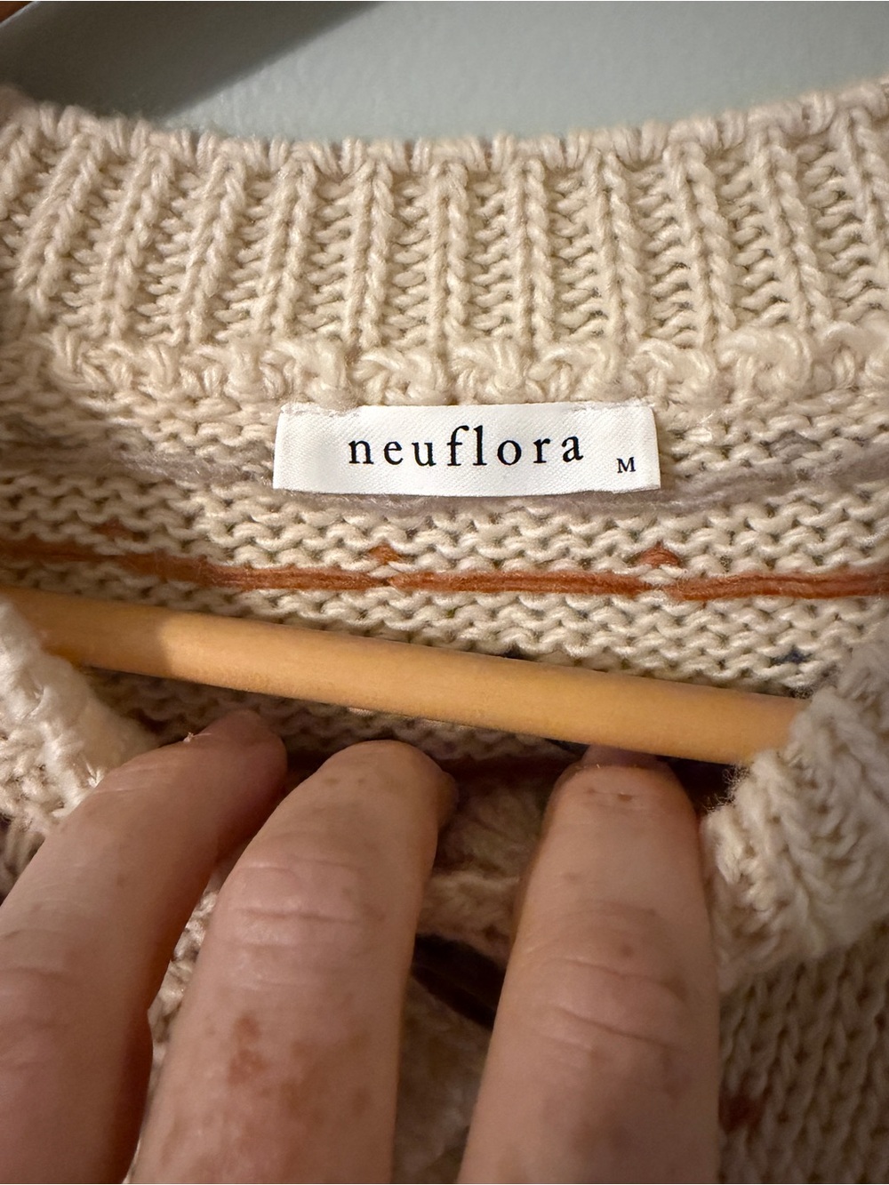 Neuflora heart Cream Speckled Button-Front Knit Cardigan medium - Picture 5 of 7